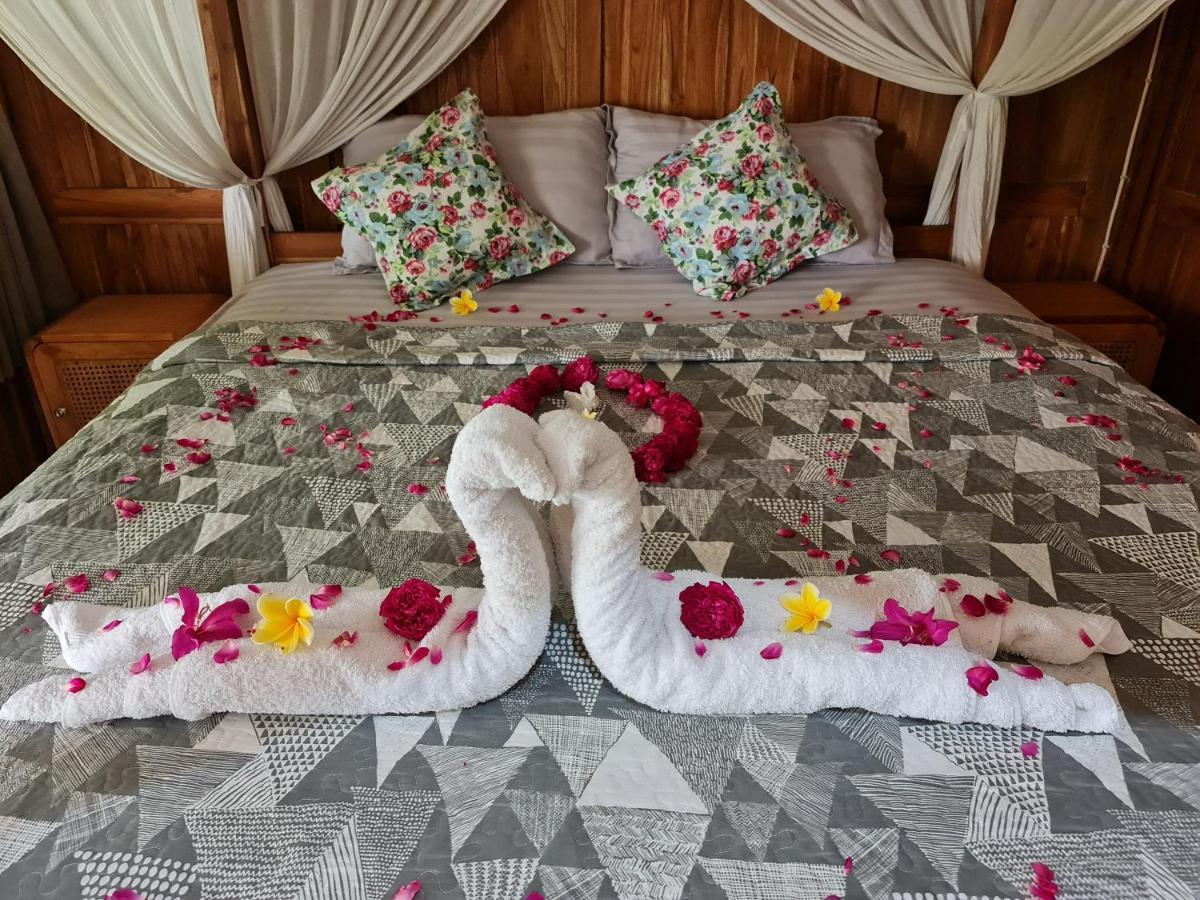 Villa Kayu Yogyakarta Luaran gambar