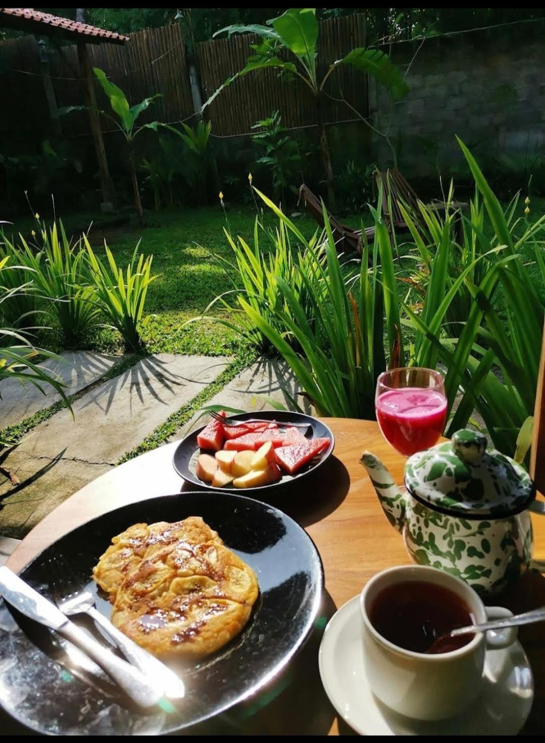 Villa Kayu Yogyakarta Luaran gambar